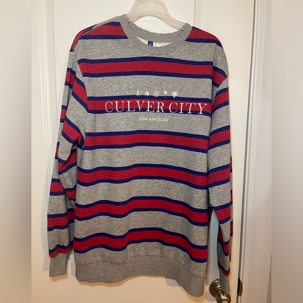 EUC Men’s Divided H&M GraphicStriped Sweatshirt Red Gray Blue M Rugby Blokecore